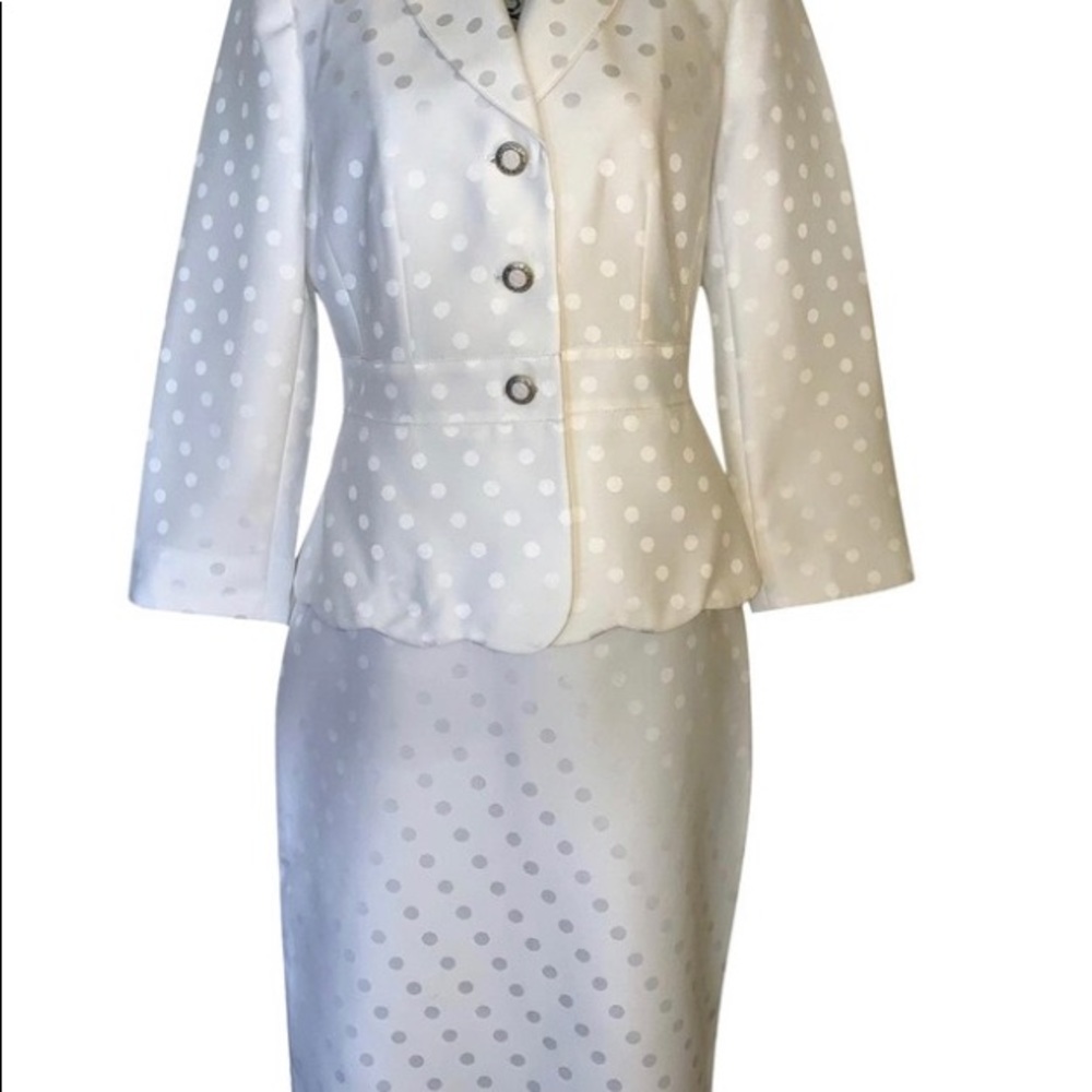 🌺JOHN MEYER🌺LILY WHITE SKIRT SUIT🌺🌺